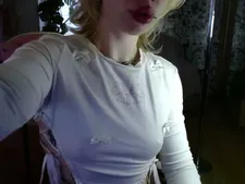 LolaHorny 7