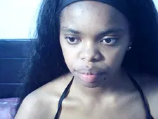 Laura2 4