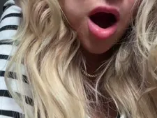 VelvetDiva 1